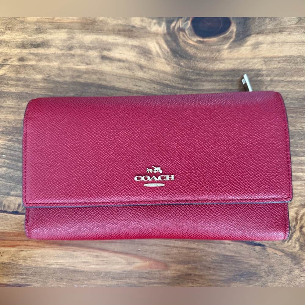 Coach Red Leather Continental Wallet with Logo Hardware